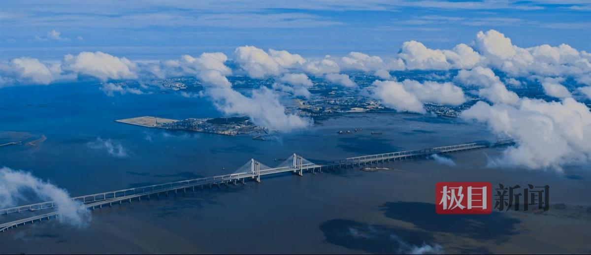 在鄂央企铁四院设计：福厦高铁泉州湾跨海大桥捧回“国际工程界诺贝尔奖”